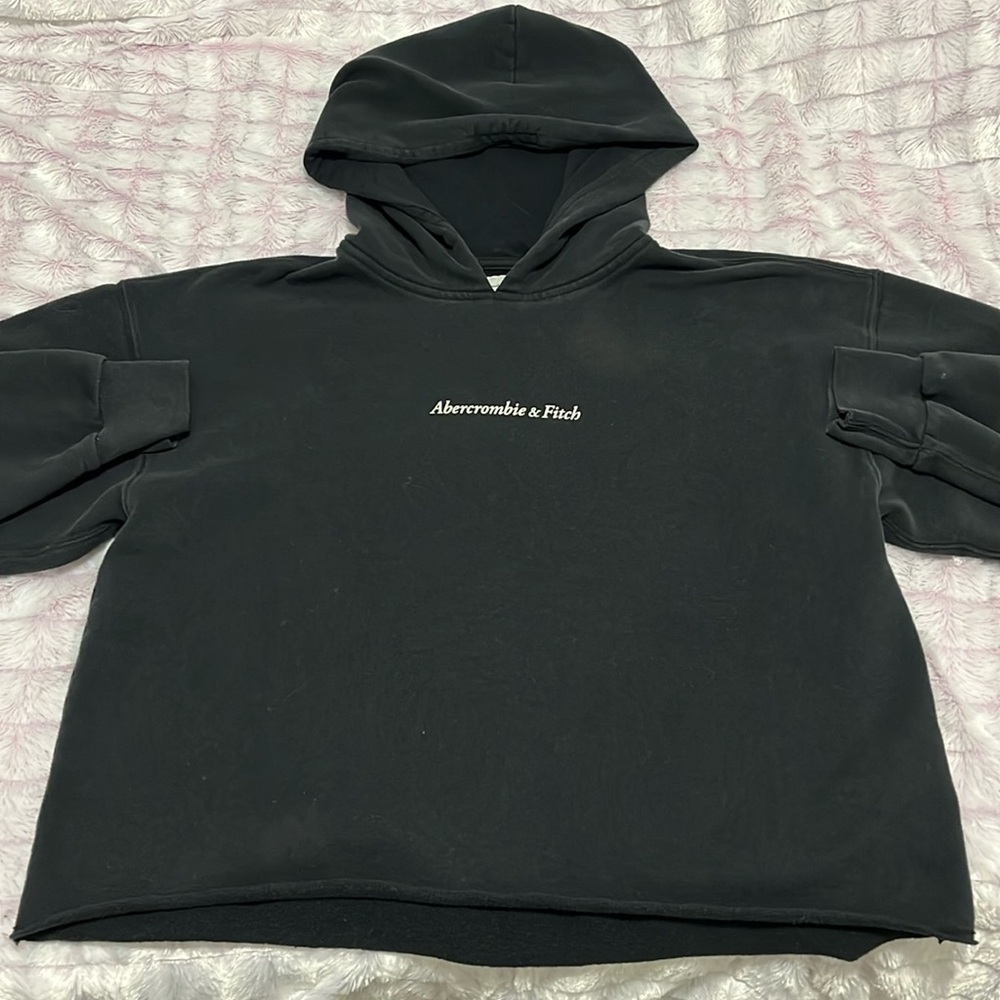 Abercrombie & Fitch cropped sweatshirt, size large, black